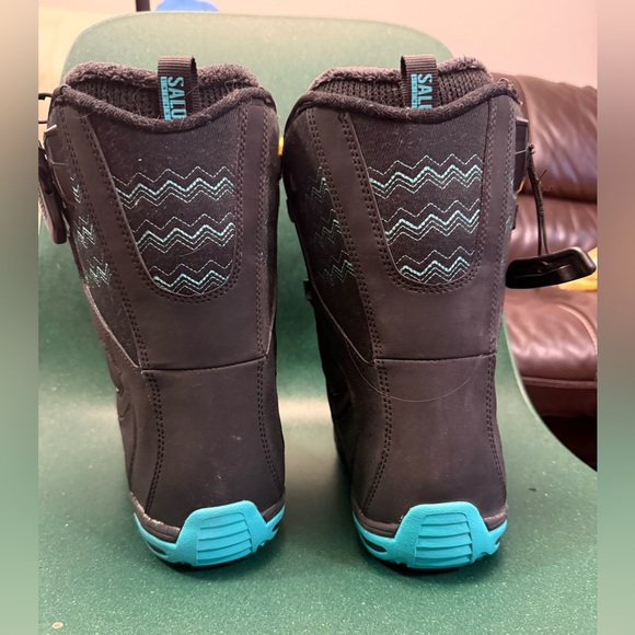 Salomon Ivy Str8jkt Black and Teal Snowboarding Boots size 6 - Picture 3 of 5